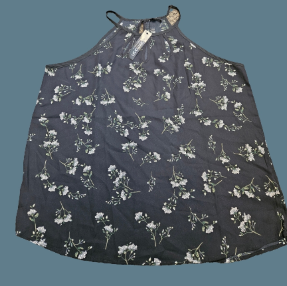 NWT Papermoon's 3 Keyhole Sleeveless Blouse